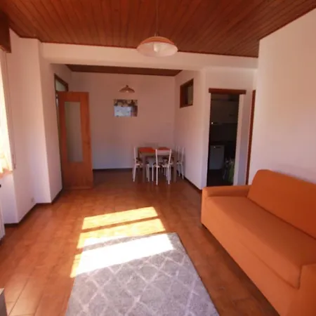 The Beach House בלאג'יו